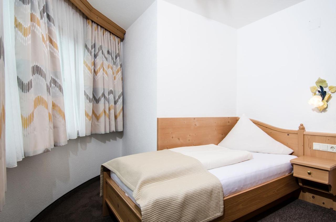 Hotel Garni Subretta Ишгль Экстерьер фото
